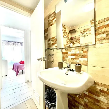 Nice Apartment, Near The Beach, Los Cristianos * לוס כריסטיאנוס