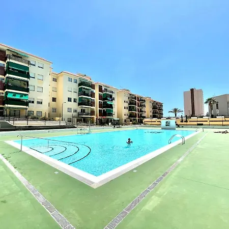 Nice Apartment, Near The Beach, Los Cristianos Lejlighed